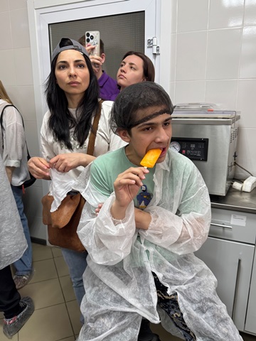 &#127846; "": -   
